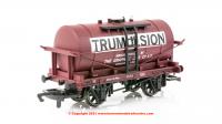 R60038 Hornby 14 Ton Tank Wagon - Trumulsion Grimsby - Era 2/3